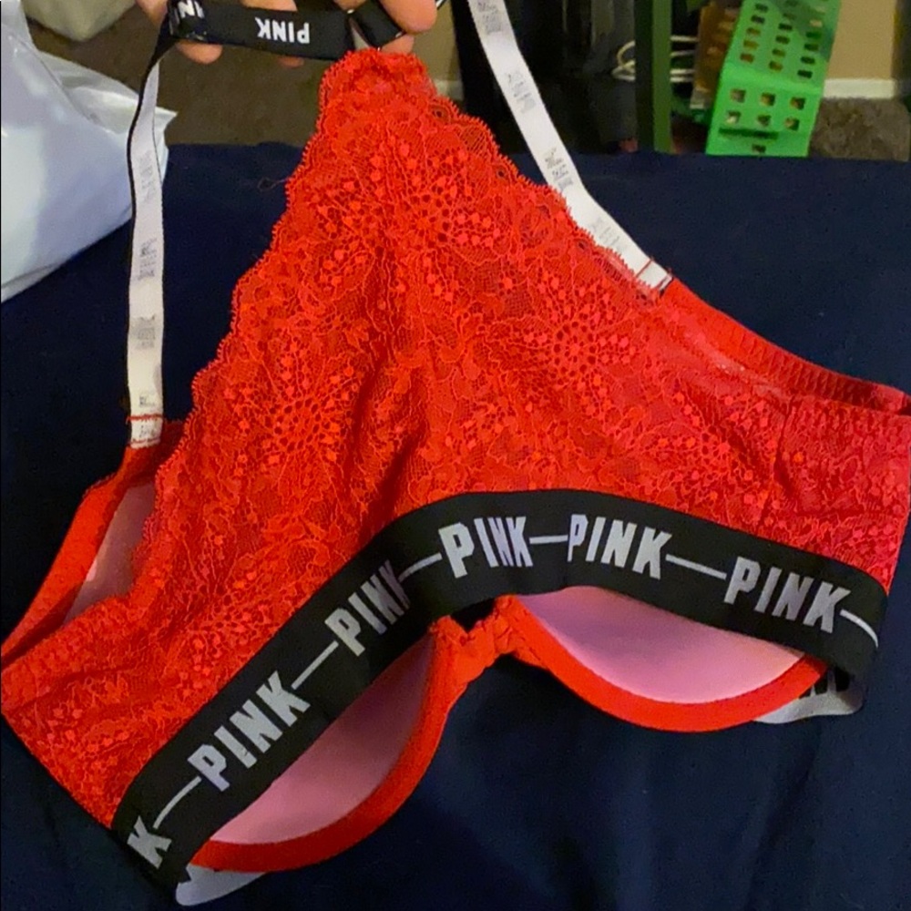 Pink bra - Picture 2 of 3